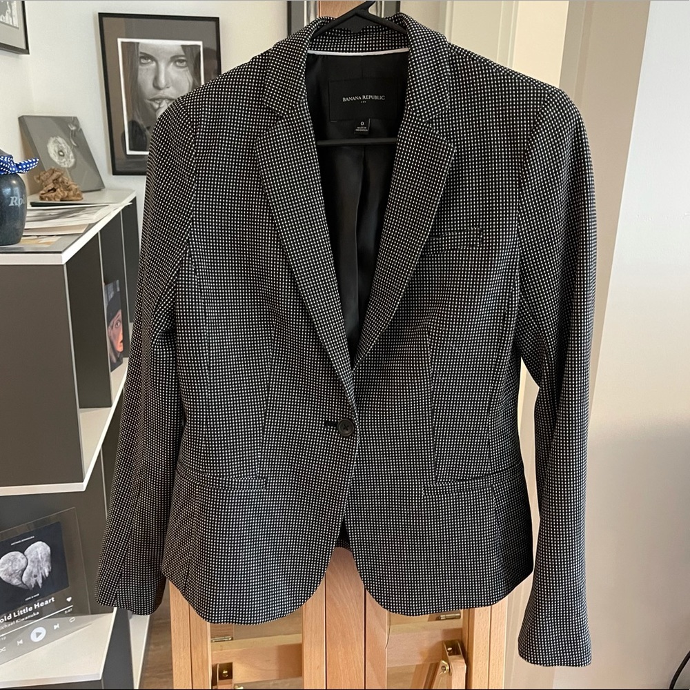 Banana Republic blazer.